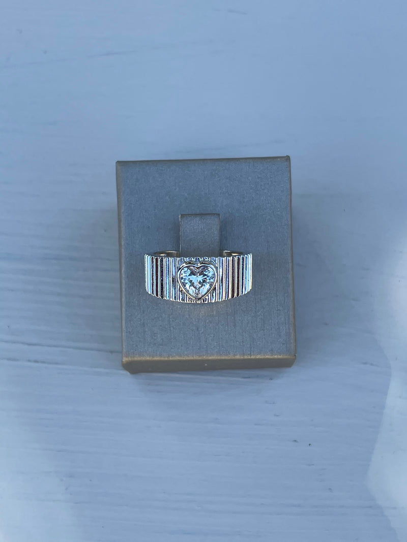 Anello cuore