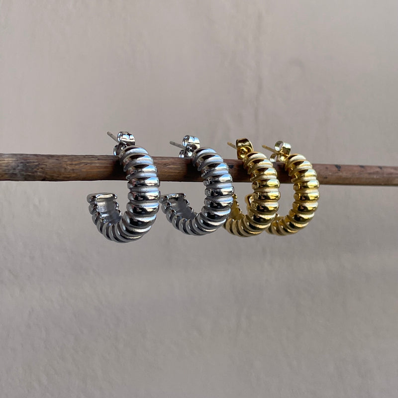 Hoops